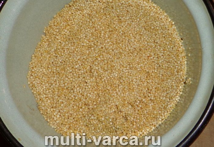 Каша з кіноа на молоці в мультиварці