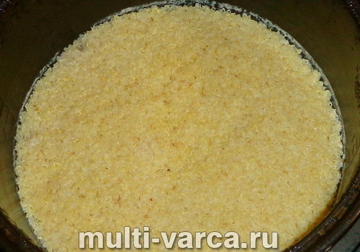 Каша з кіноа на молоці в мультиварці