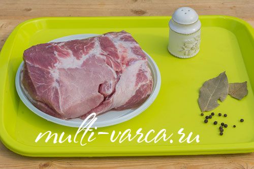 Тушонка зі свинини в домашніх умовах